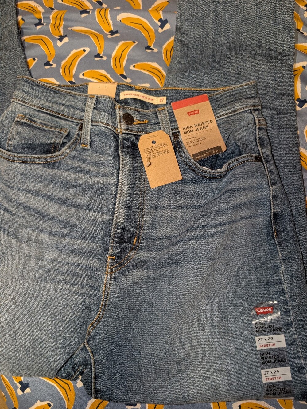 Levi Mom Jeans Brand New